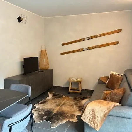 Nuovo Bilocale Con Balcone Panoramico E Posto Auto Apartmán