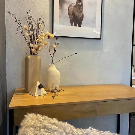 아파트 Nuovo Bilocale Con Balcone Panoramico E Posto Auto 아오스타