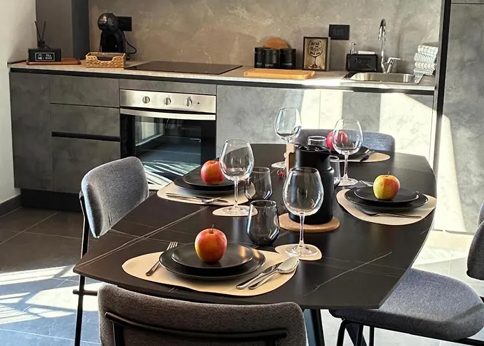 Nuovo Bilocale Con Balcone Panoramico E Posto Auto *