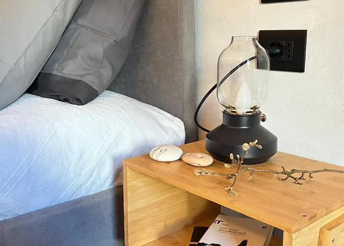 Nuovo Bilocale Con Balcone Panoramico E Posto Auto * Aosta